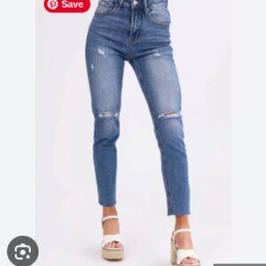 RISEN JEANS Medium Wash Distressed Skinny Jeans Size 28